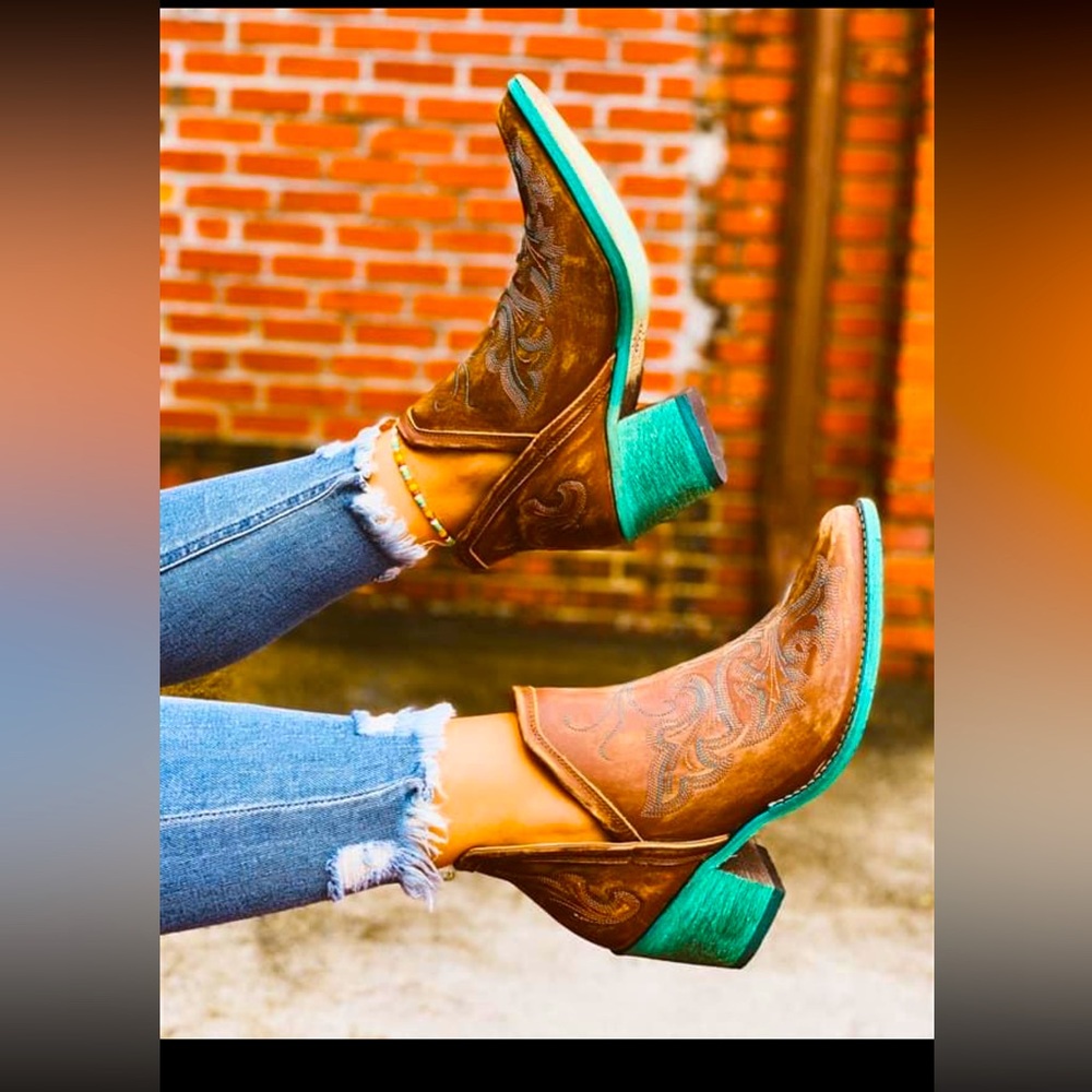 9.5 worn once Southern Fried Chics booties